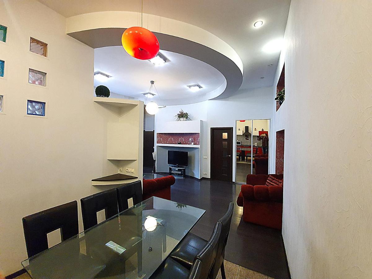 Inn Home Apartments - Pechersk Area Kyjev Exteriér fotografie